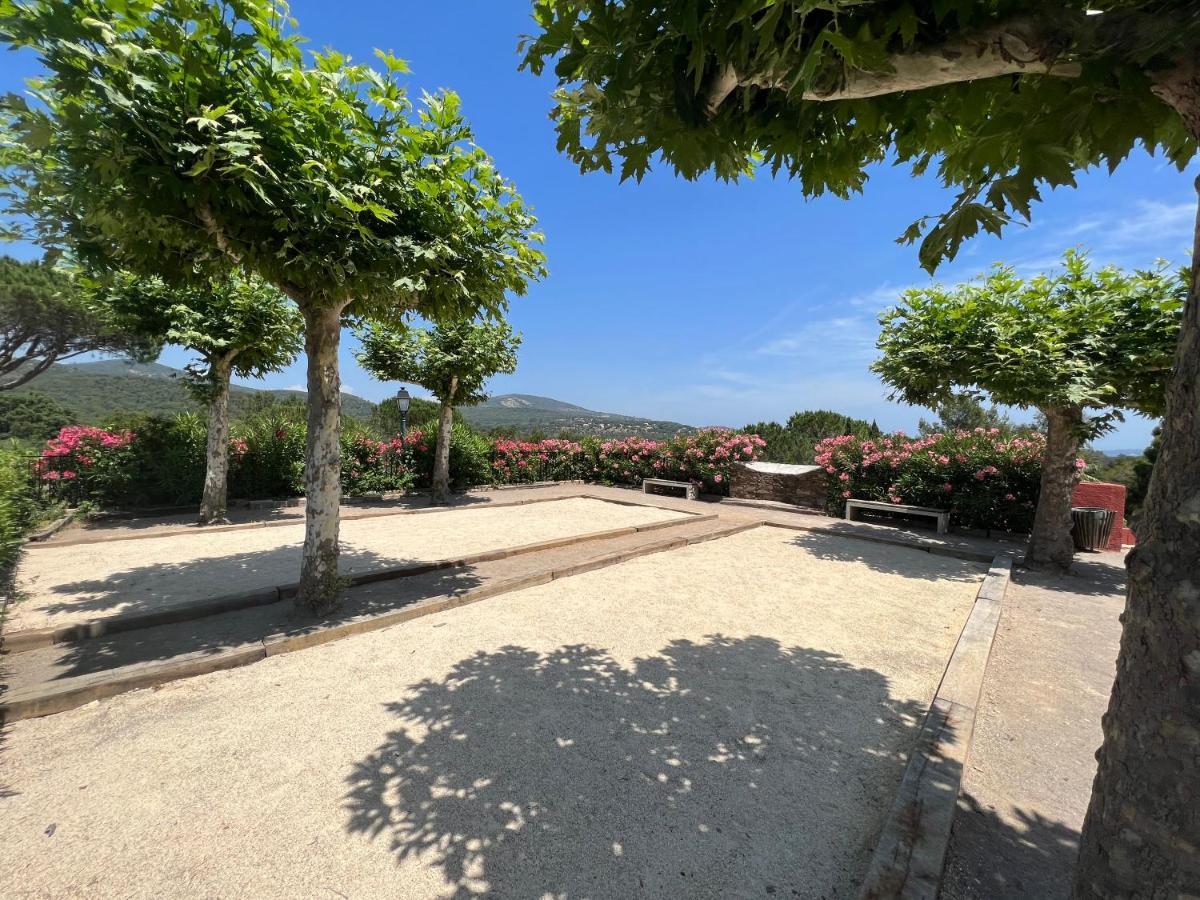 Azur Appartement Grimaud Kültér fotó